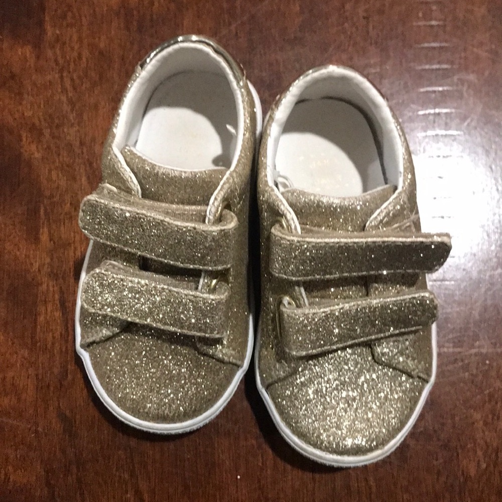 Janie and Jack Gold Sneaker Girls Shoes Size 5